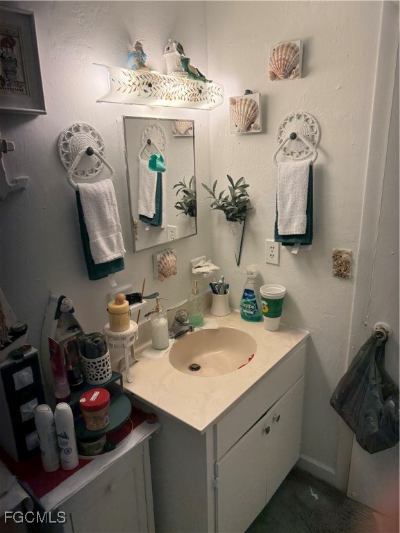 4436/4434 Glenwood Avenue