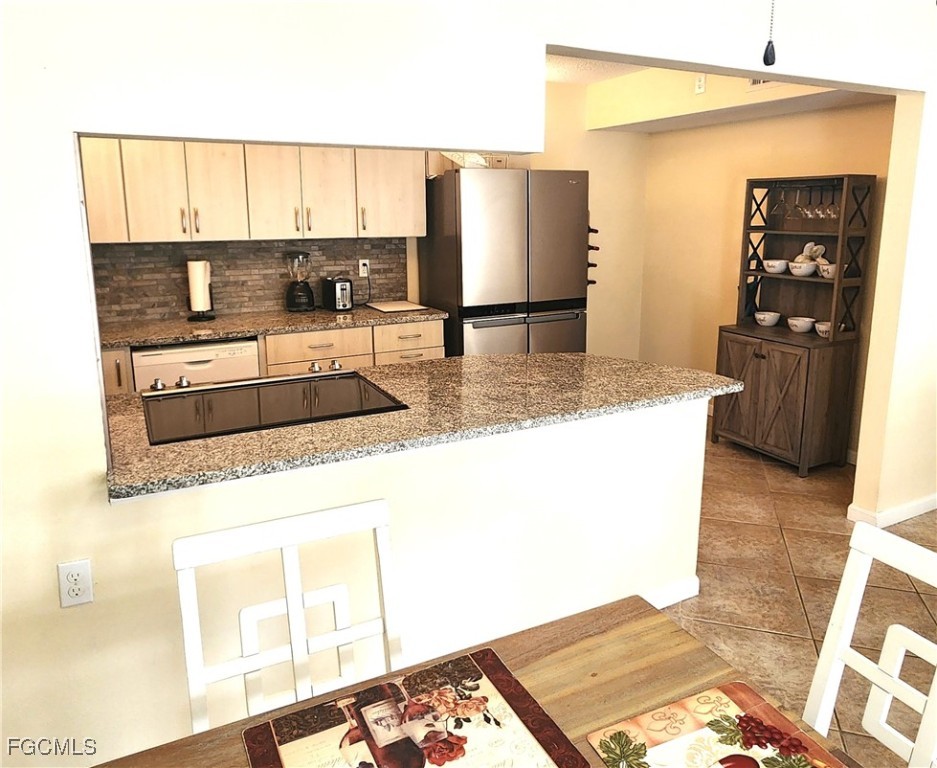 4781 Lakeside Club Boulevard 2-B1