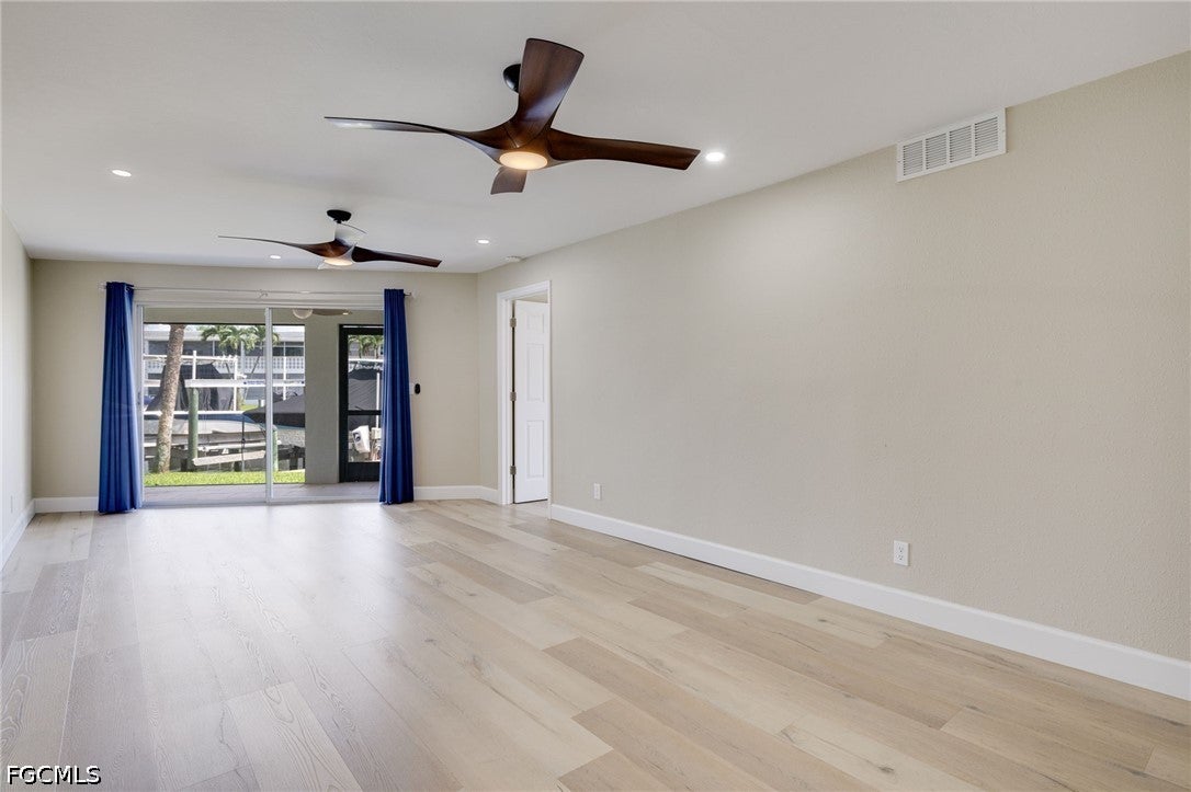 5111 Manor Court 4