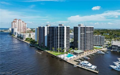 1910 Virginia Avenue 903 Fort Myers FL 33901