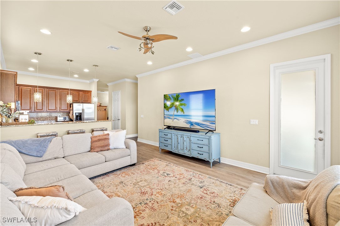 10480 Carolina Willow Drive