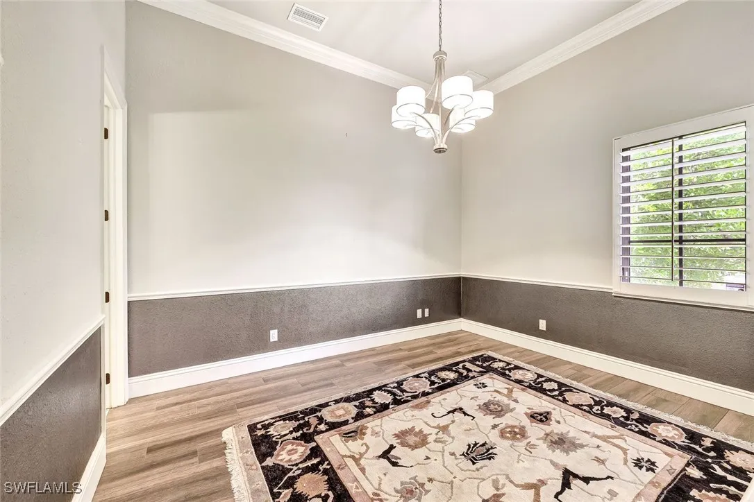 Fort Myers, Florida 33919, United States, 5 Bedrooms Bedrooms, ,5 BathroomsBathrooms,Residential,Pending,132936