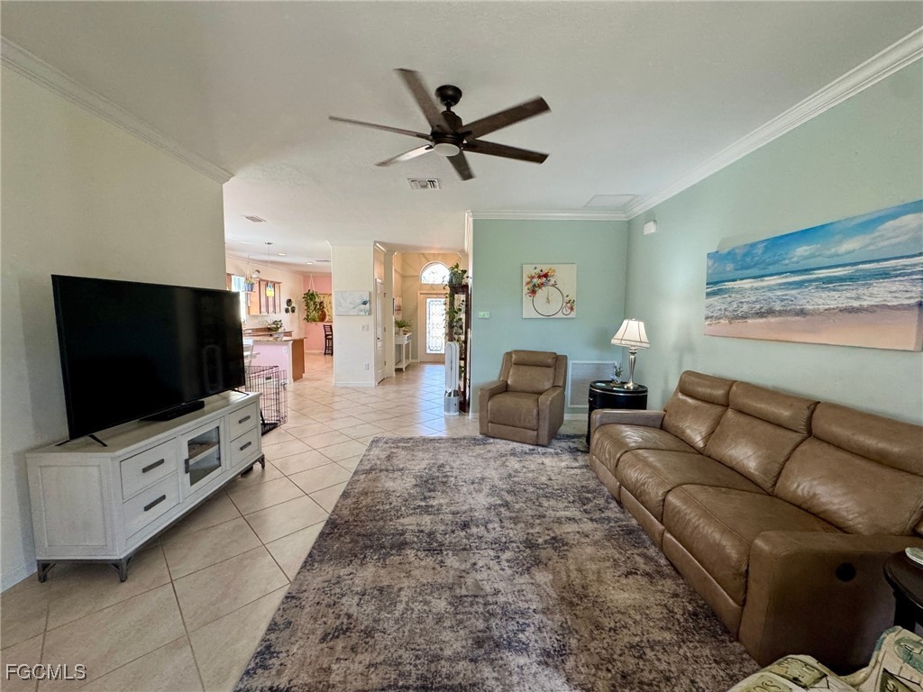 2536 Laurentina Lane