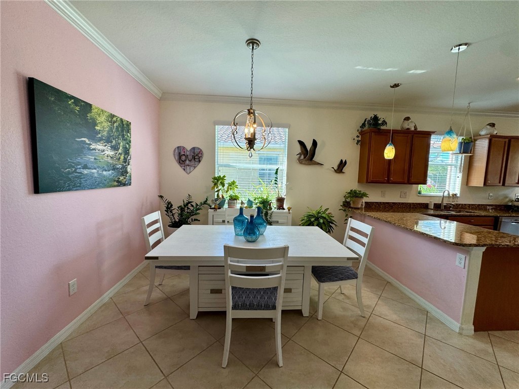2536 Laurentina Lane