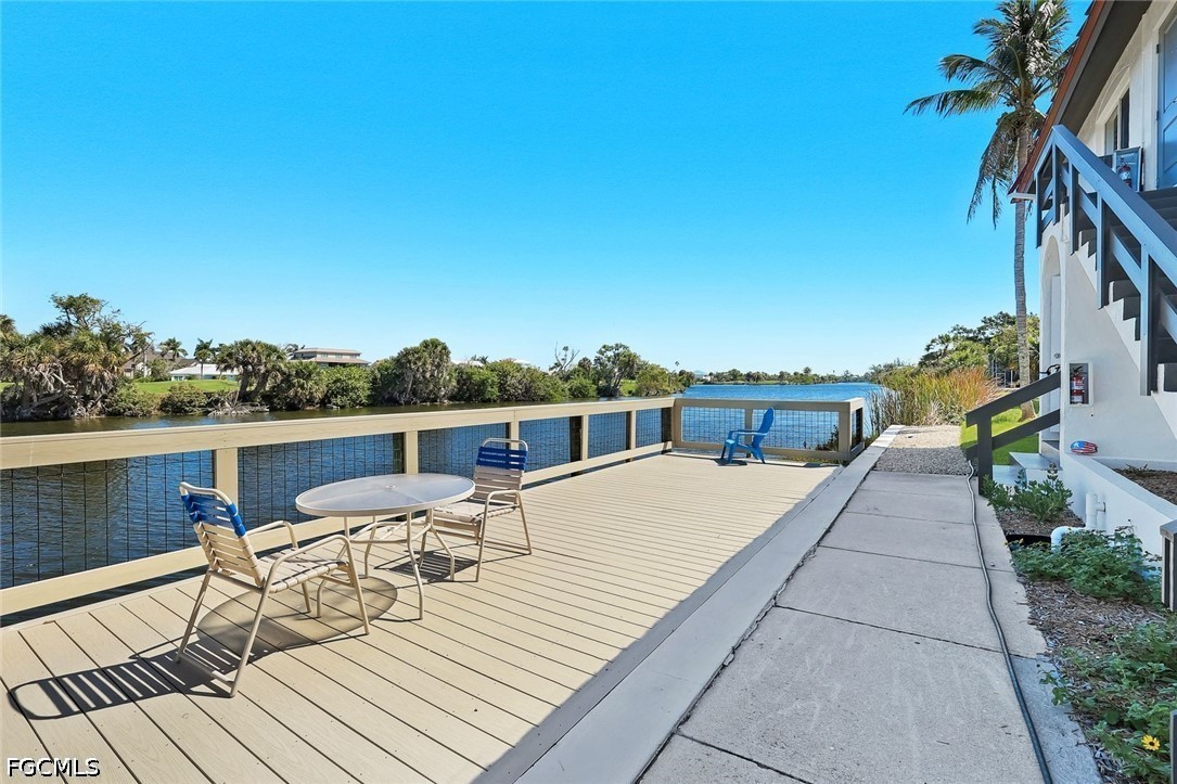 1610 Middle Gulf Drive F5