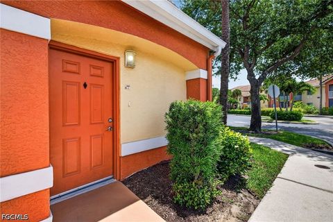 6361 Aragon Way 208 Fort Myers FL 33966