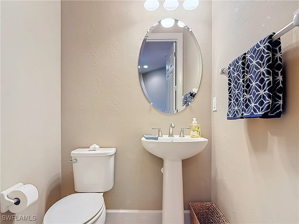 Fort Myers, Florida 33913, United States, 3 Bedrooms Bedrooms, ,3 BathroomsBathrooms,Residential,Active,94760