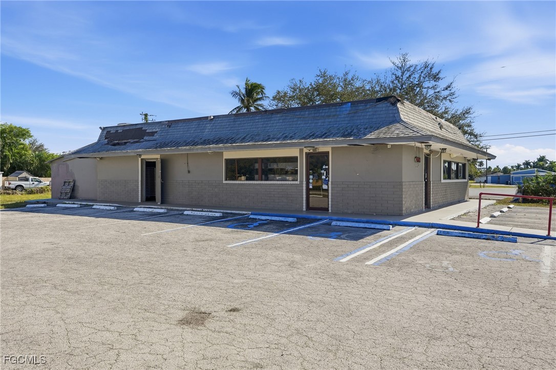 16541 San Carlos Boulevard