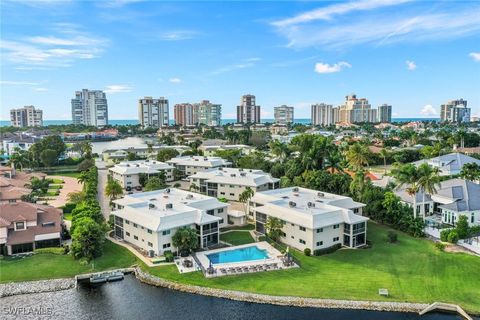 4160 Crayton Road A3 Naples FL 34103