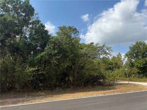 124 Hunting Club Avenue Clewiston FL 33440