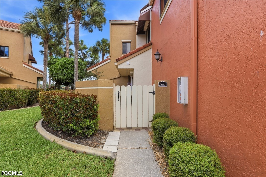 7161 Golden Eagle Court 1011