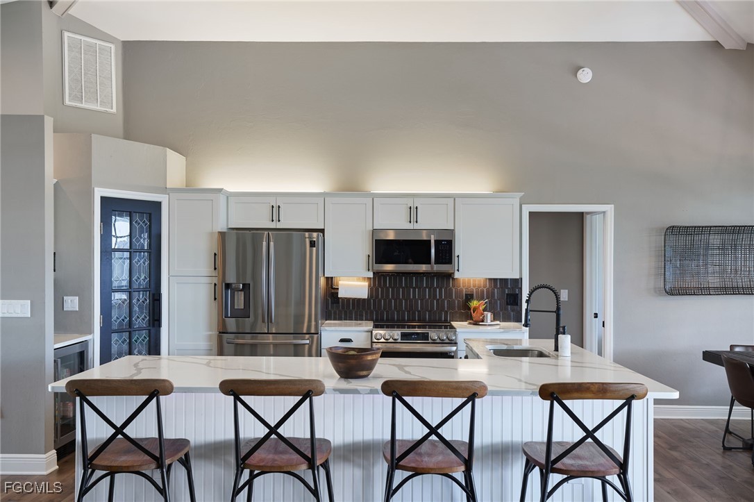 6090 Tidewater island Circle