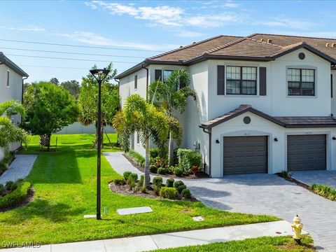 14121 Pine Lodge Lane Fort Myers FL 33913