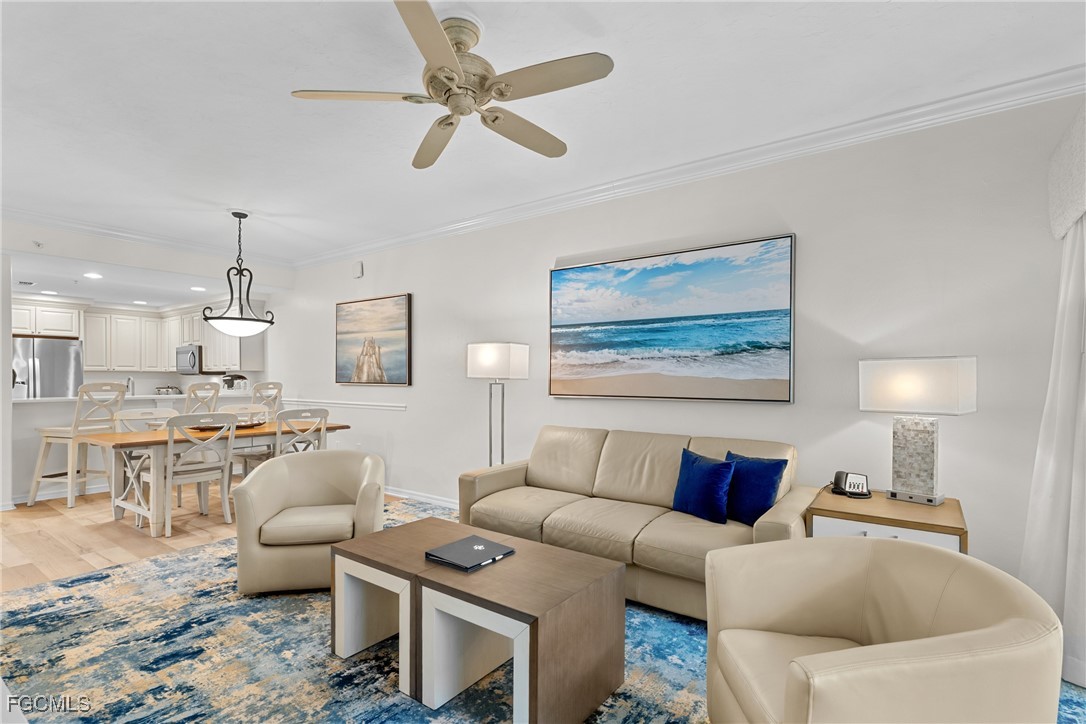 221 9th Street S 113