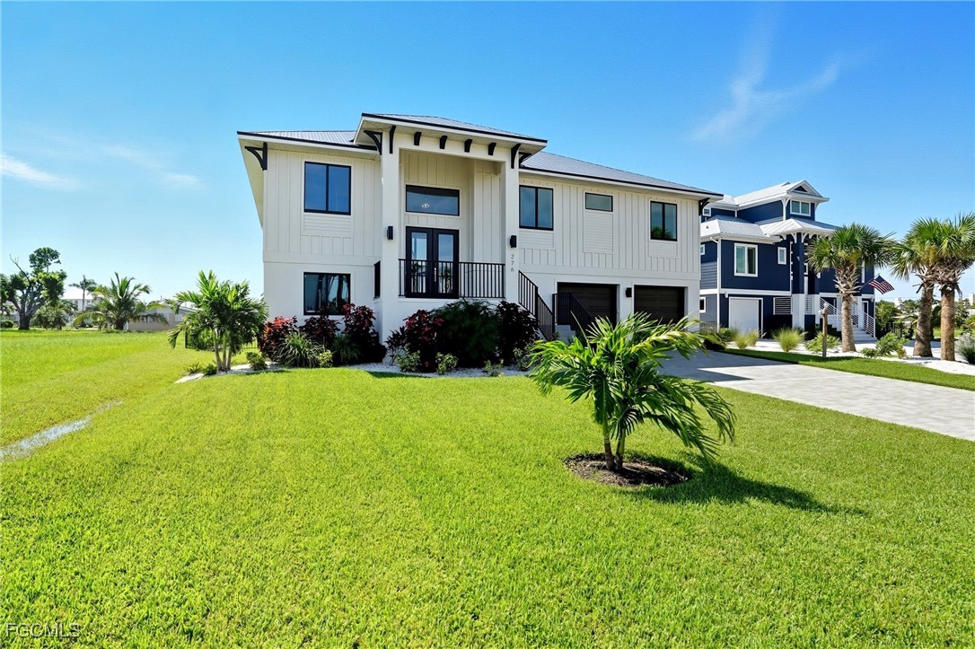 276 Albatross Street