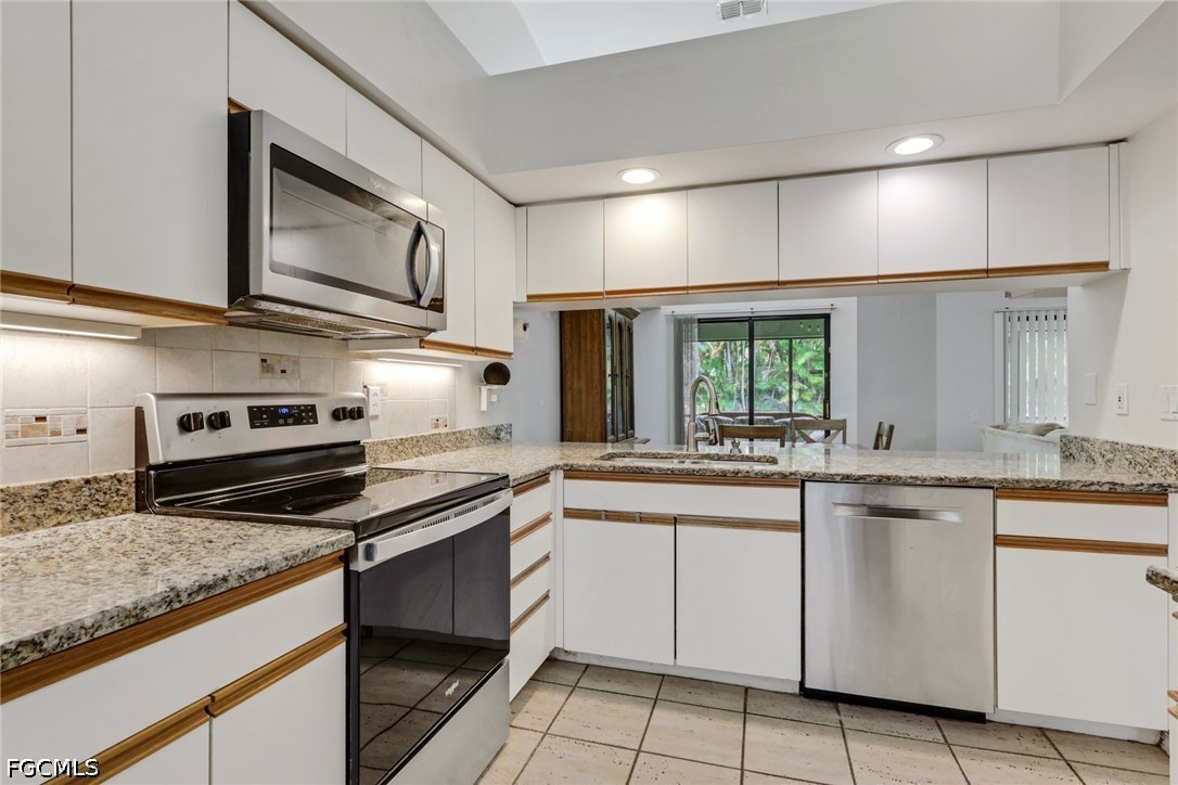 13206 Greywood Circle