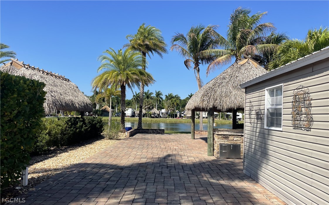 5230 Pineland Daisy Trail