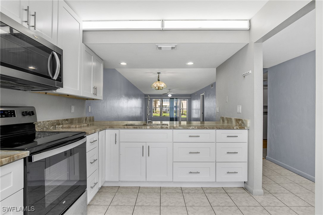 4200 Looking Glass Lane 4207