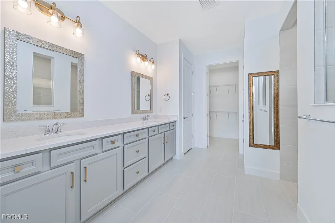 North Fort Myers, Florida 33917, United States, 3 Bedrooms Bedrooms, ,3 BathroomsBathrooms,Residential,Active,247758