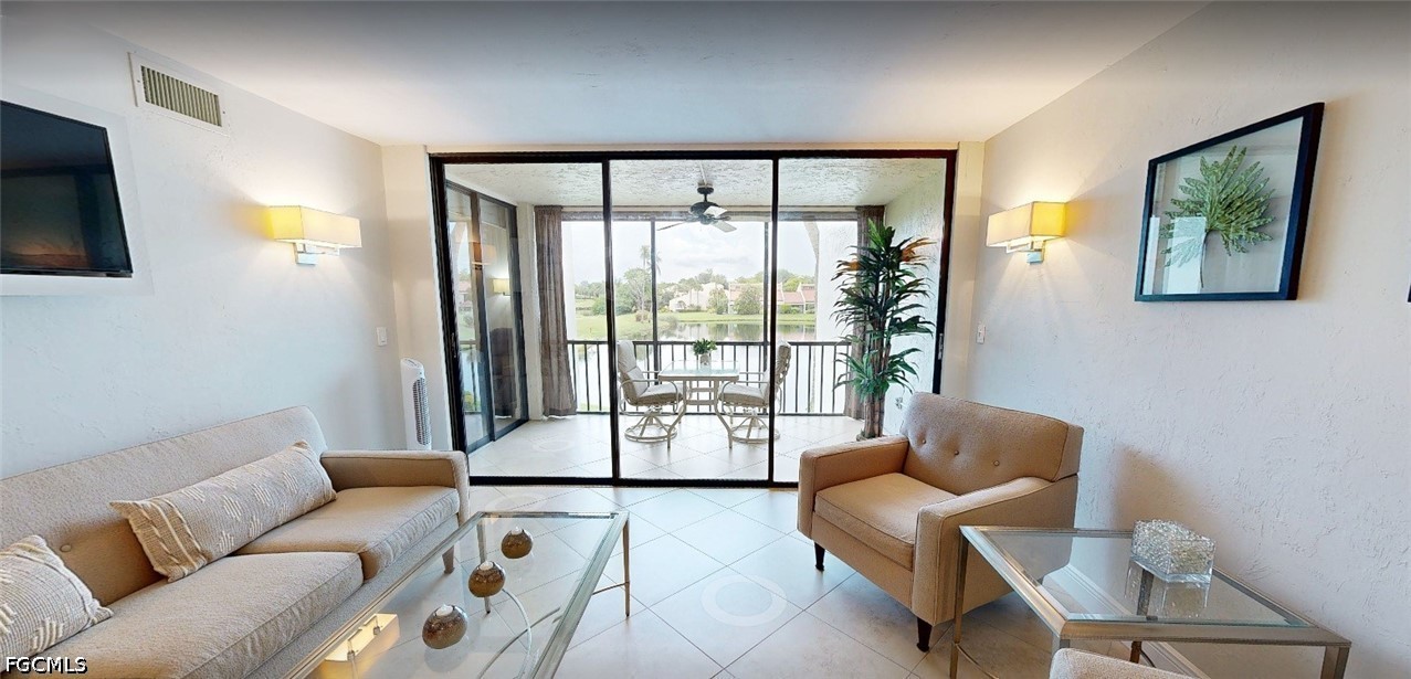 4574 Trawler Court 202