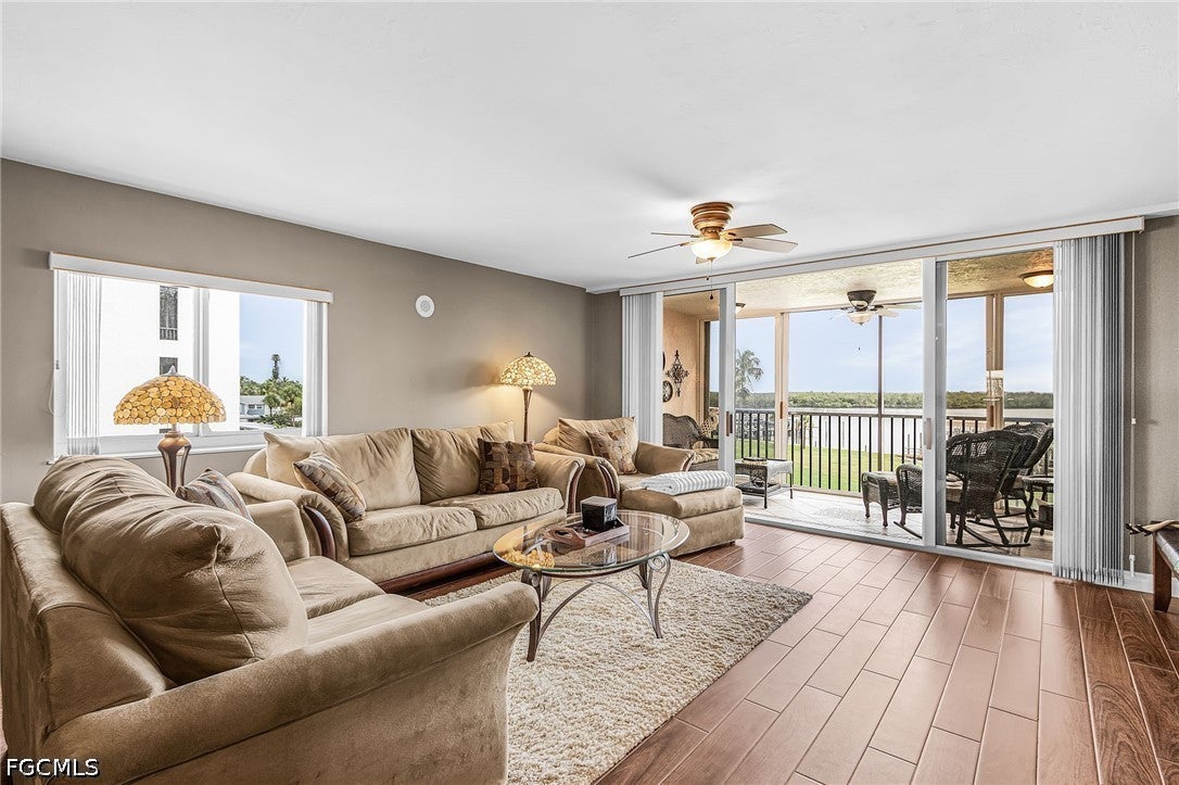 4745 Estero Boulevard 201