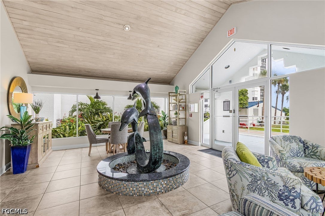 4745 Estero Boulevard 201