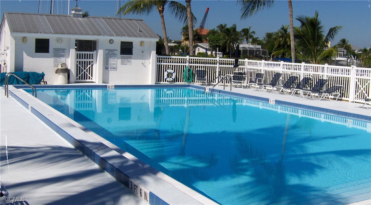 18038 San Carlos Boulevard 116