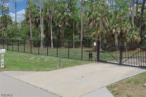 Tiny photo for 421 35th Avenue NE, Naples, FL 34120 (MLS # 2026018934)