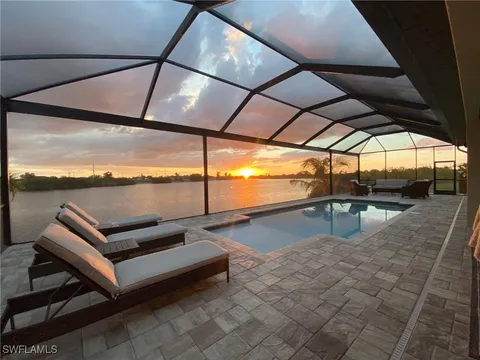 334 NW 25th Terrace, Cape Coral, FL 33993 - MLS#: 225007023