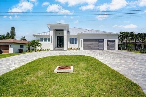 809 Miramar Court Cape Coral FL 33904