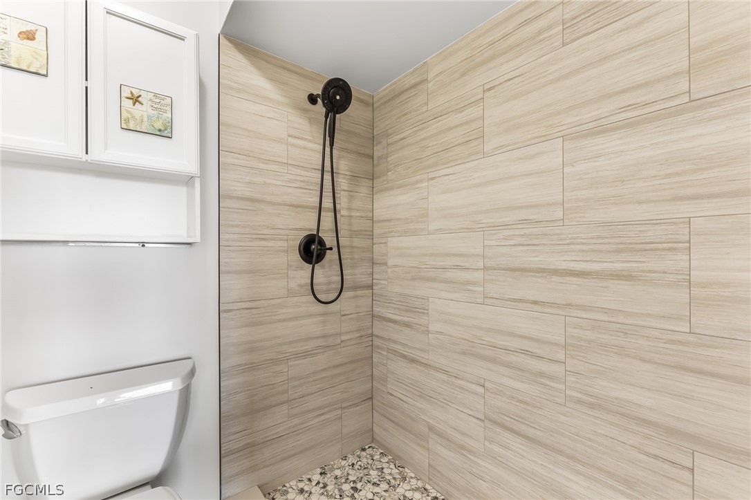 17156 Ravens Roost 11