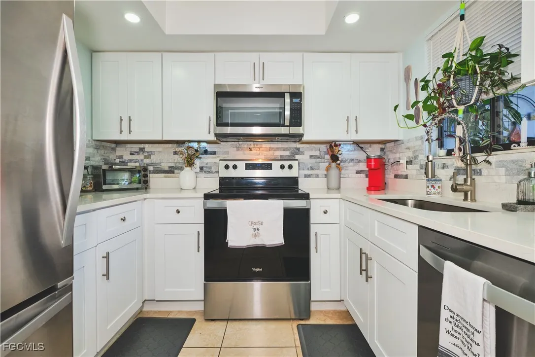 North Fort Myers, Florida 33903, United States, 2 Bedrooms Bedrooms, ,2 BathroomsBathrooms,Residential,Active,249850