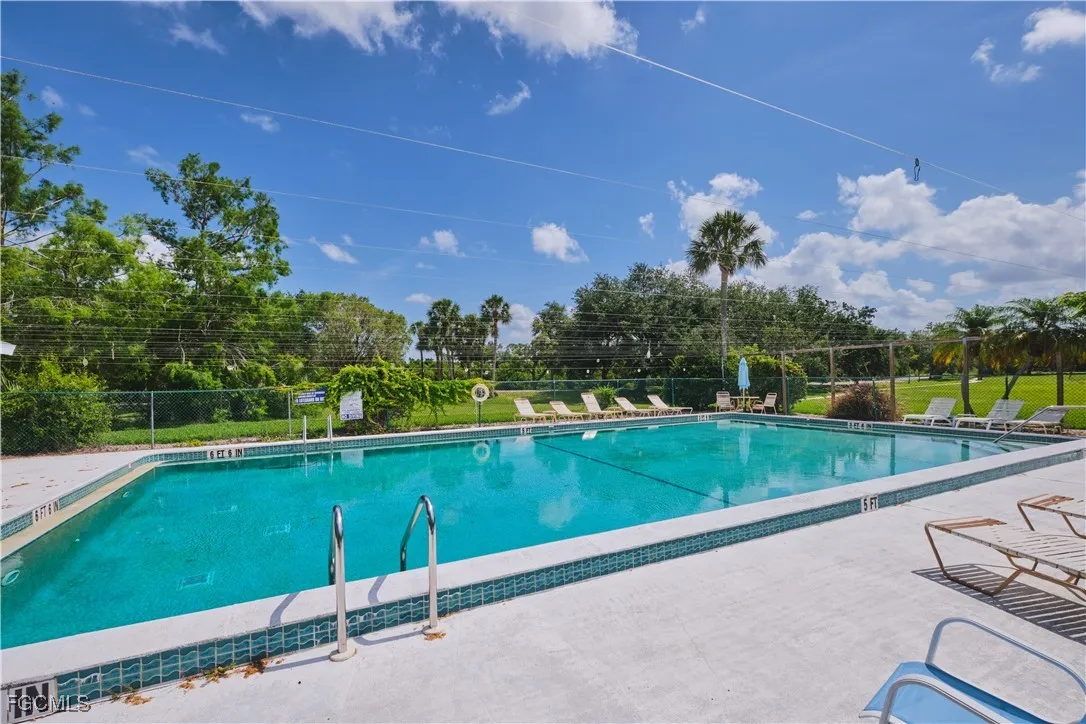 North Fort Myers, Florida 33903, United States, 2 Bedrooms Bedrooms, ,2 BathroomsBathrooms,Residential,Active,249850