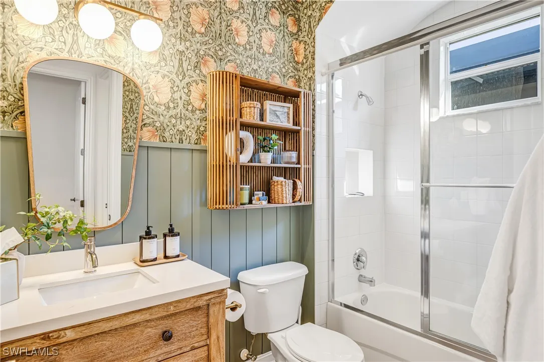 Estero, Florida 33928, United States, 3 Bedrooms Bedrooms, ,3 BathroomsBathrooms,Residential,Active,249539