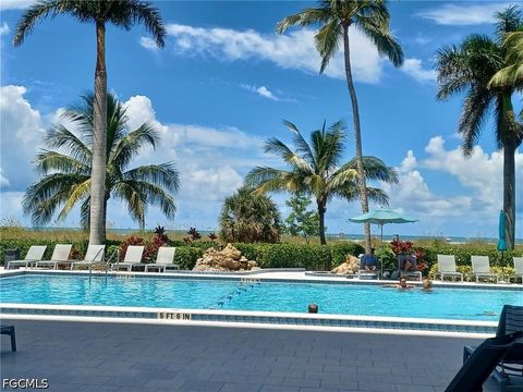 Tiny photo for 140 Seaview Ct Seaview Court #1504, Marco Island, FL 34145 (MLS # 2026019657)