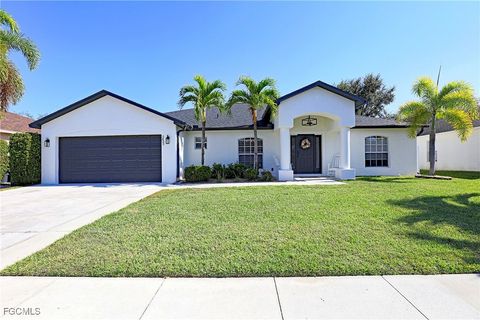 2452 Nature Pointe Loop Fort Myers FL 33905