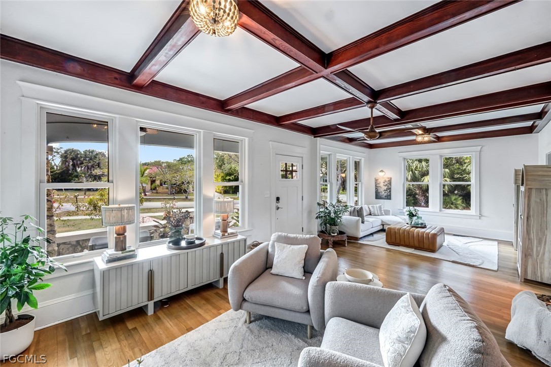 1473 Barcelona Avenue