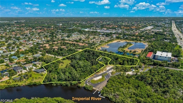 27400 ARROYAL RD, BONITA SPRINGS, FL 34135 - Image 888235f9e2ea8d0b9bf6309cabccf43a/2554161908