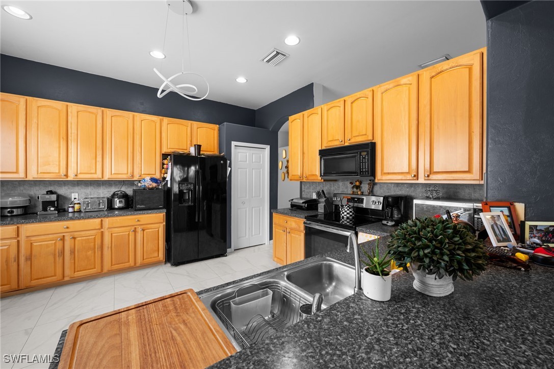 7384 Sika Deer Way