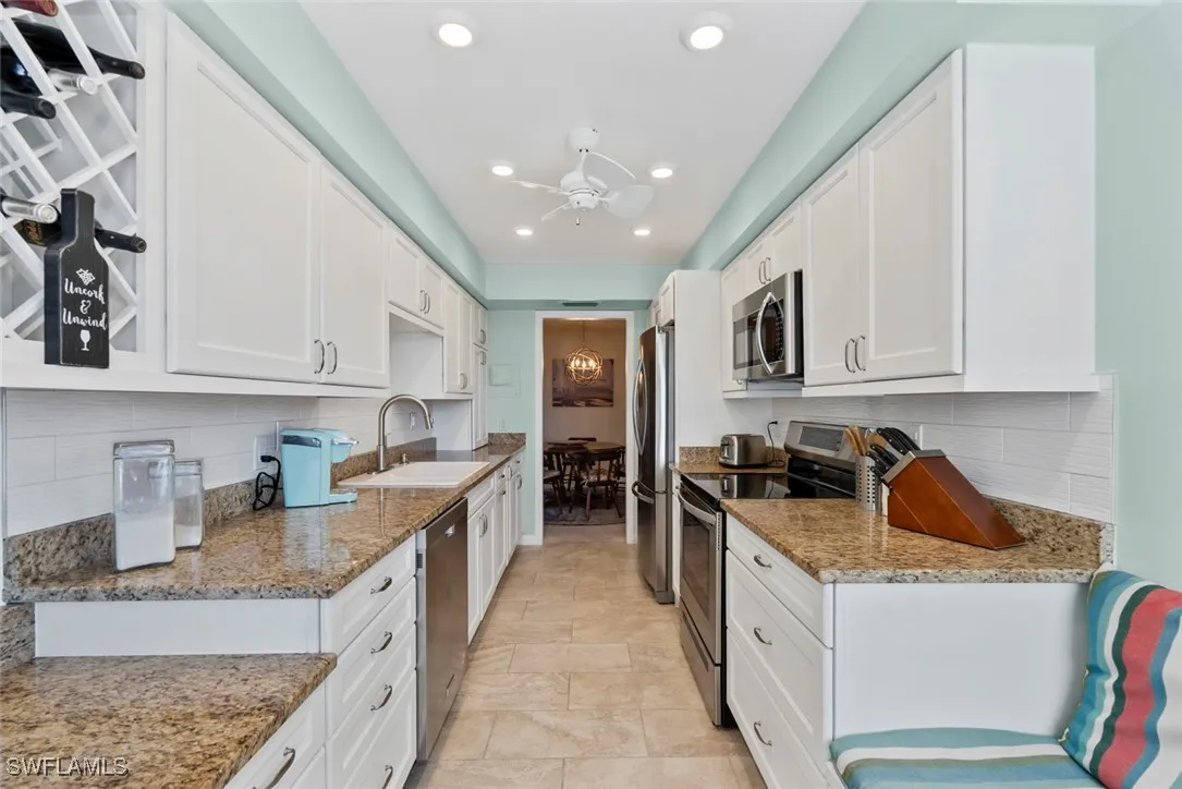 Naples, Florida 34103, United States, 2 Bedrooms Bedrooms, ,2 BathroomsBathrooms,Residential,Active,244773