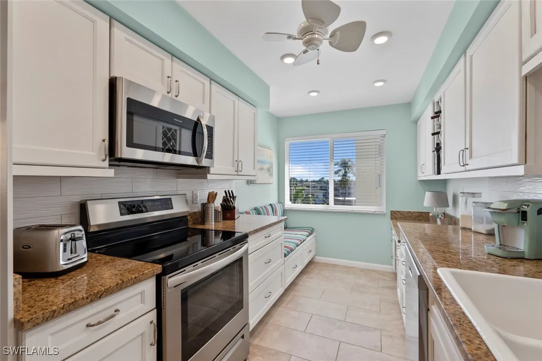 Naples, Florida 34103, United States, 2 Bedrooms Bedrooms, ,2 BathroomsBathrooms,Residential,Active,244773