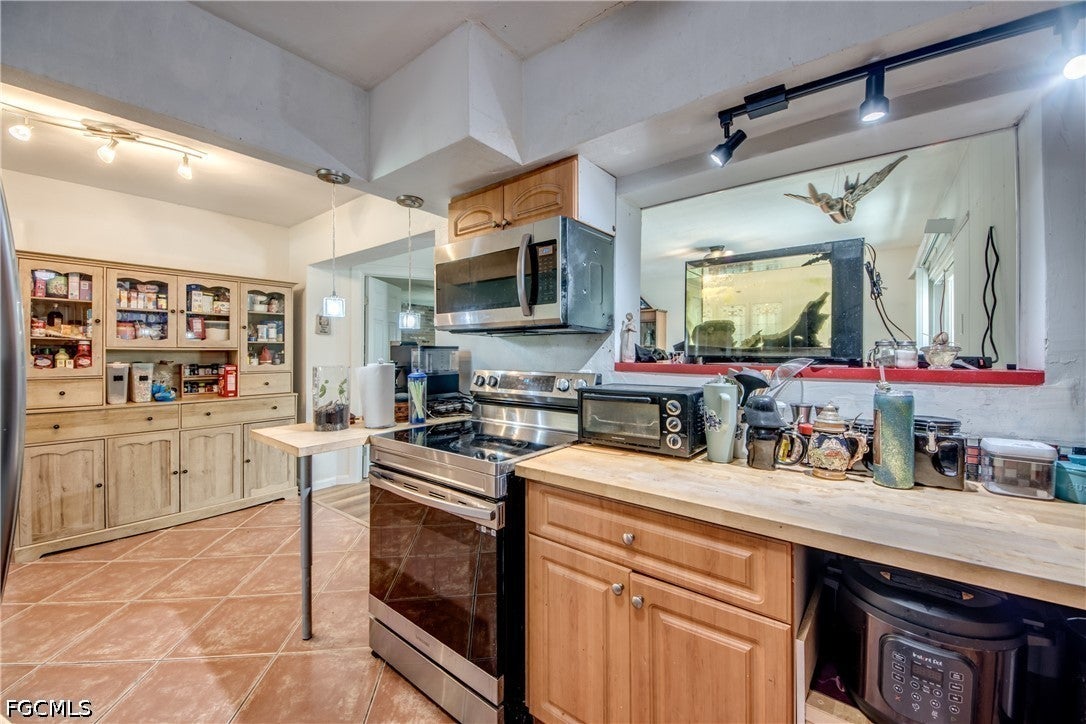 101 Powell Creek Circle