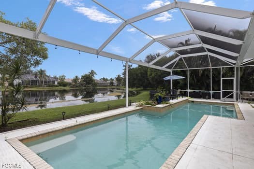 6748 Willow Lake Circle
