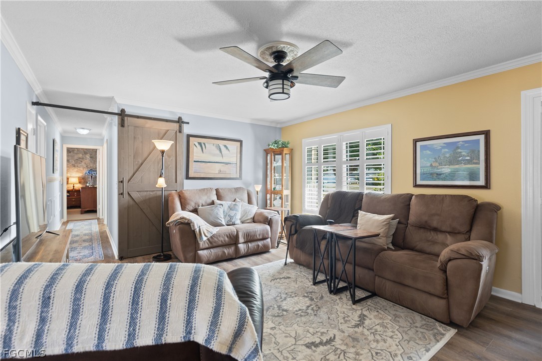 4721 Orange Grove Boulevard