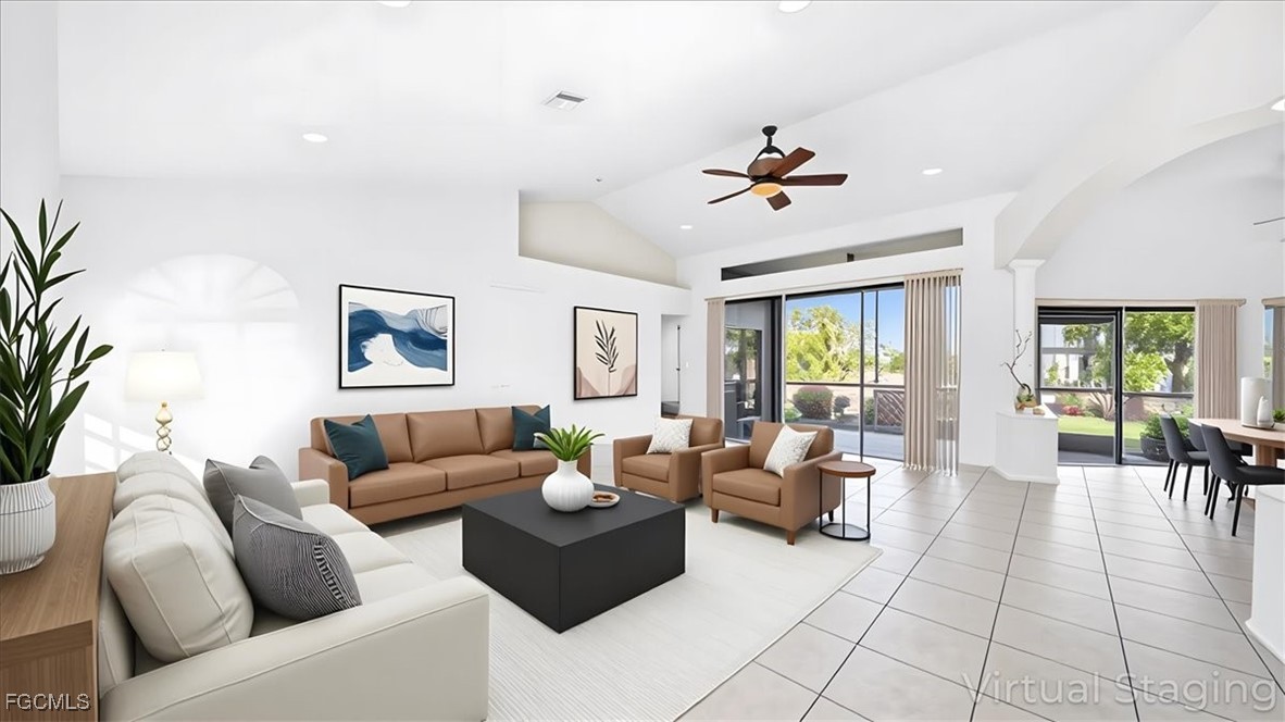 1225 SW 38th Terrace