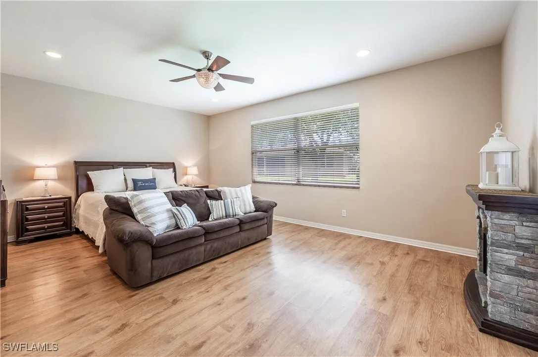 Naples, Florida 34116, United States, 5 Bedrooms Bedrooms, ,4 BathroomsBathrooms,Residential,Active,181411