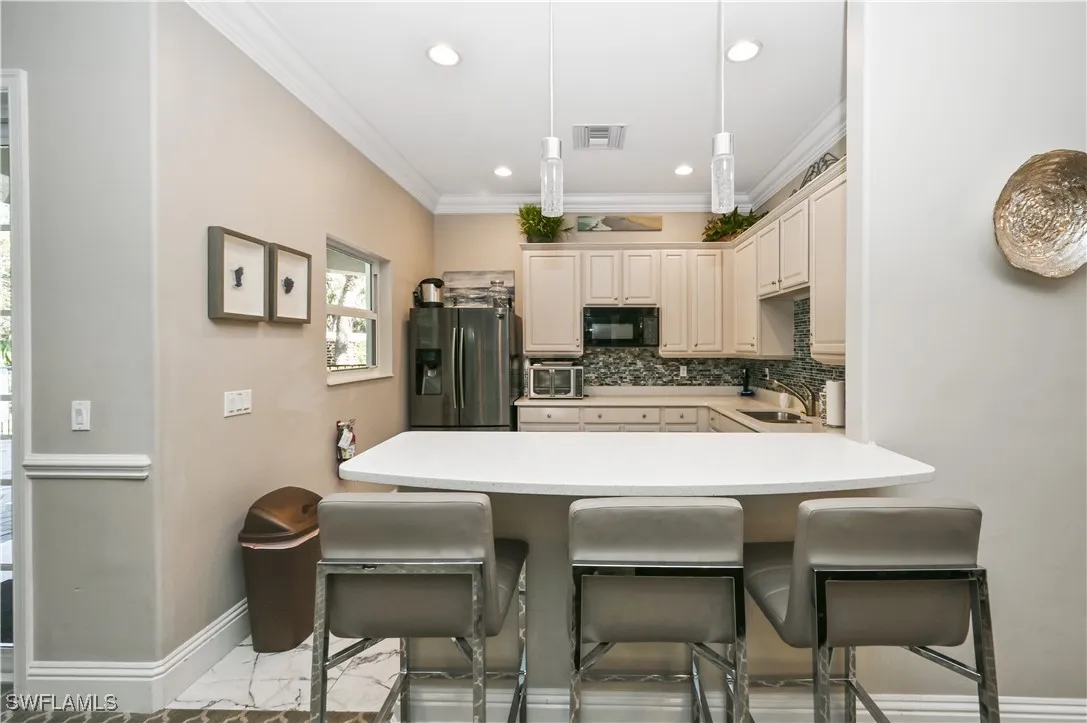 Naples, Florida 34116, United States, 5 Bedrooms Bedrooms, ,4 BathroomsBathrooms,Residential,Active,181411