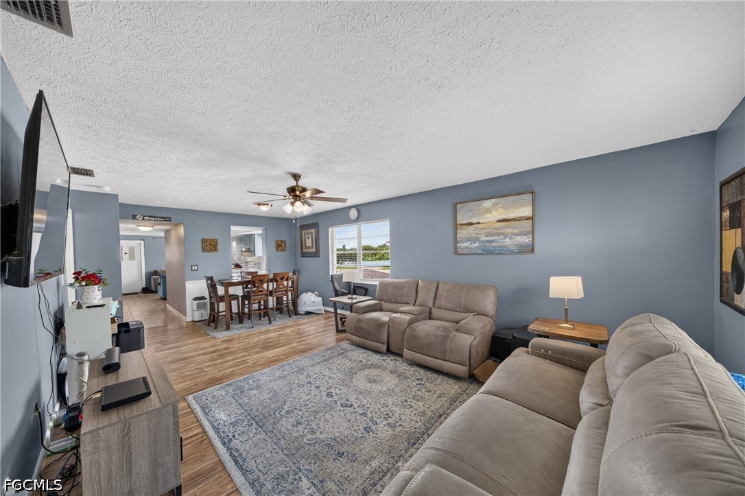 4420 Santa Barbara Boulevard 204
