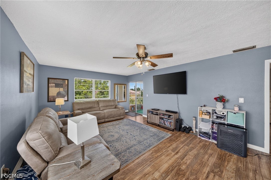 4420 Santa Barbara Boulevard 204