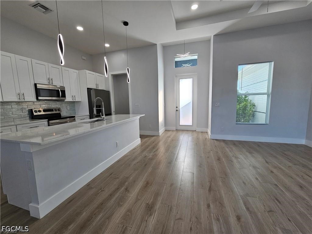 1425 NW 1st Street